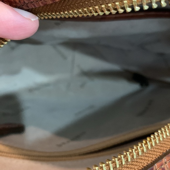 Brahmin Belle  Crossbody - Picture 4 of 14